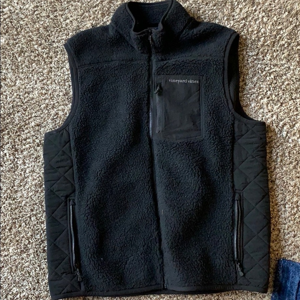 Men’s Vineyard Vines vest